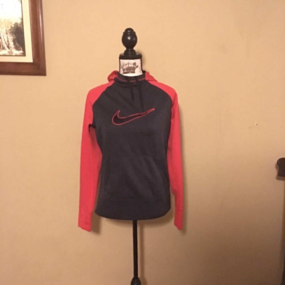 Nike dri fit hoodie, medium
